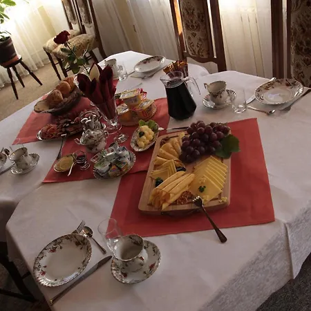 Bed & Breakfast Zuzanna *